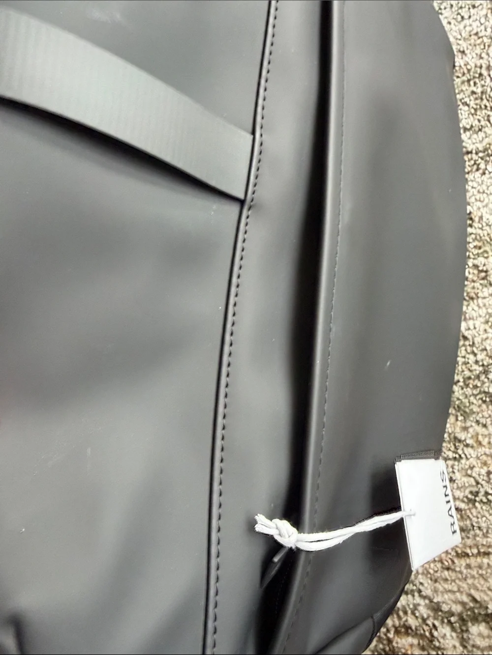 RAINS Messenger Bag W3 Black Waterproof Laptop Commuter Bag NWT